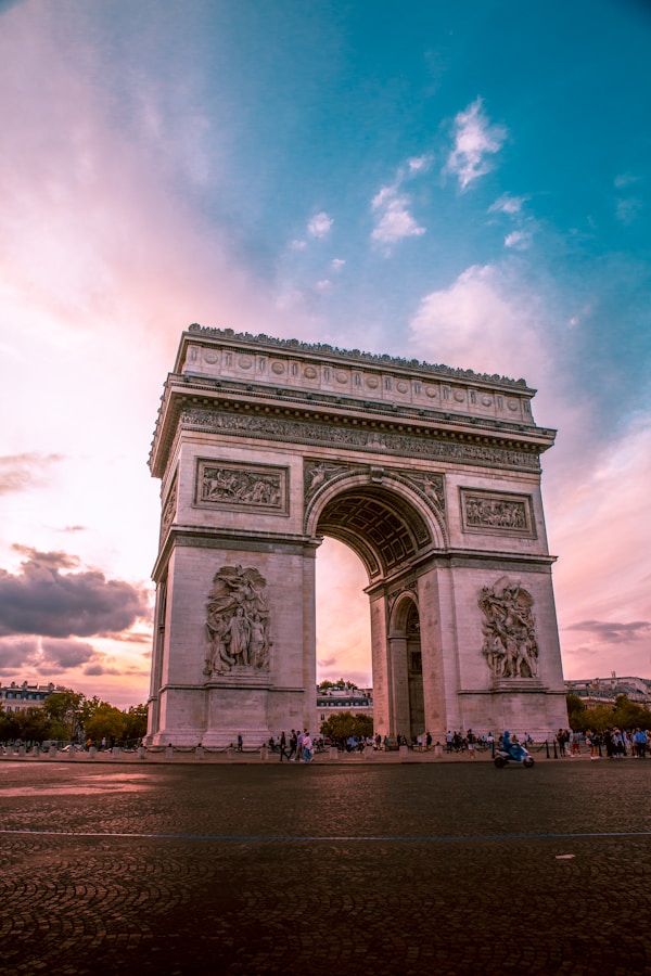Discover Parigi: A Traveler's Guide