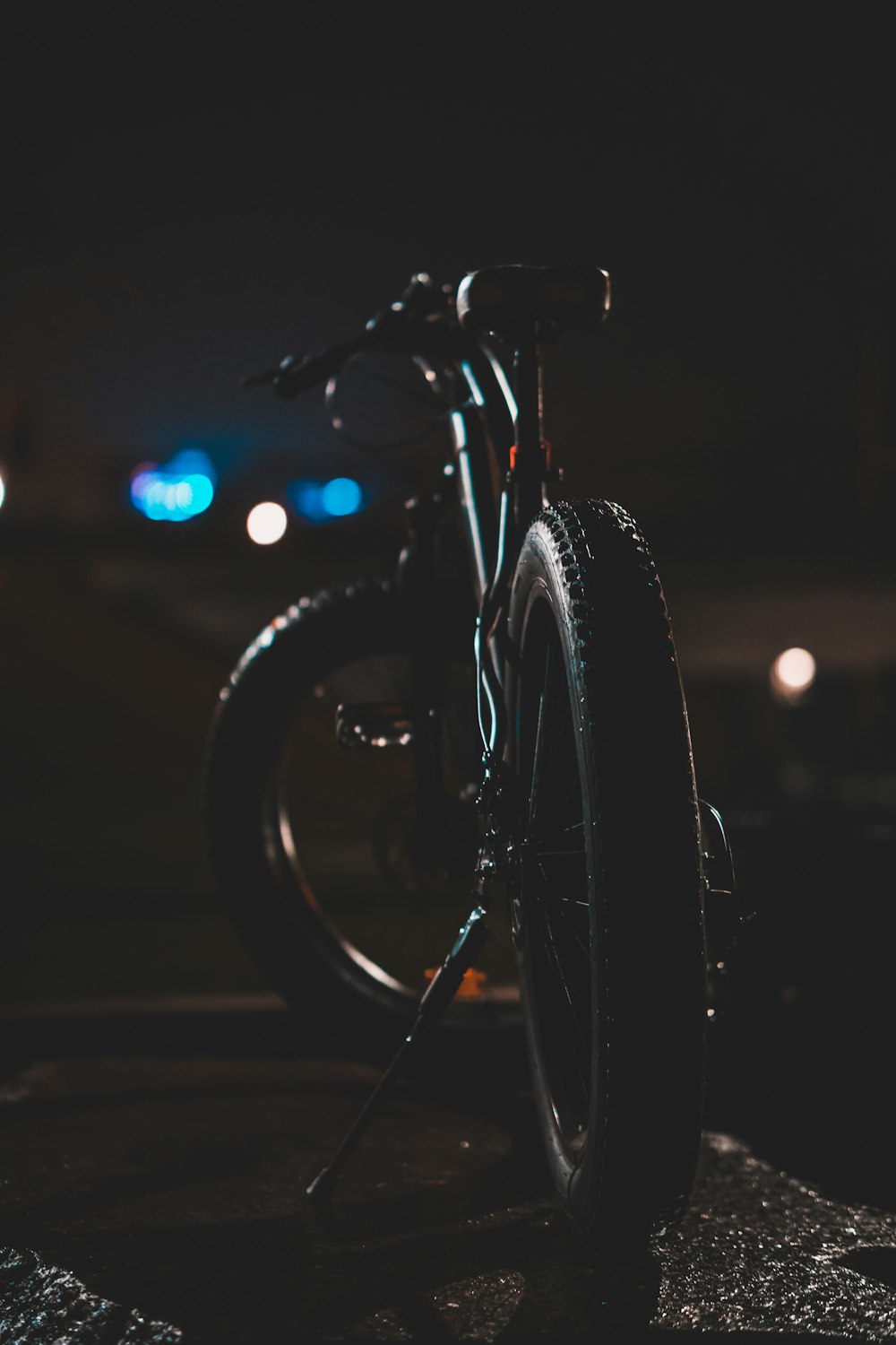 black bicycle