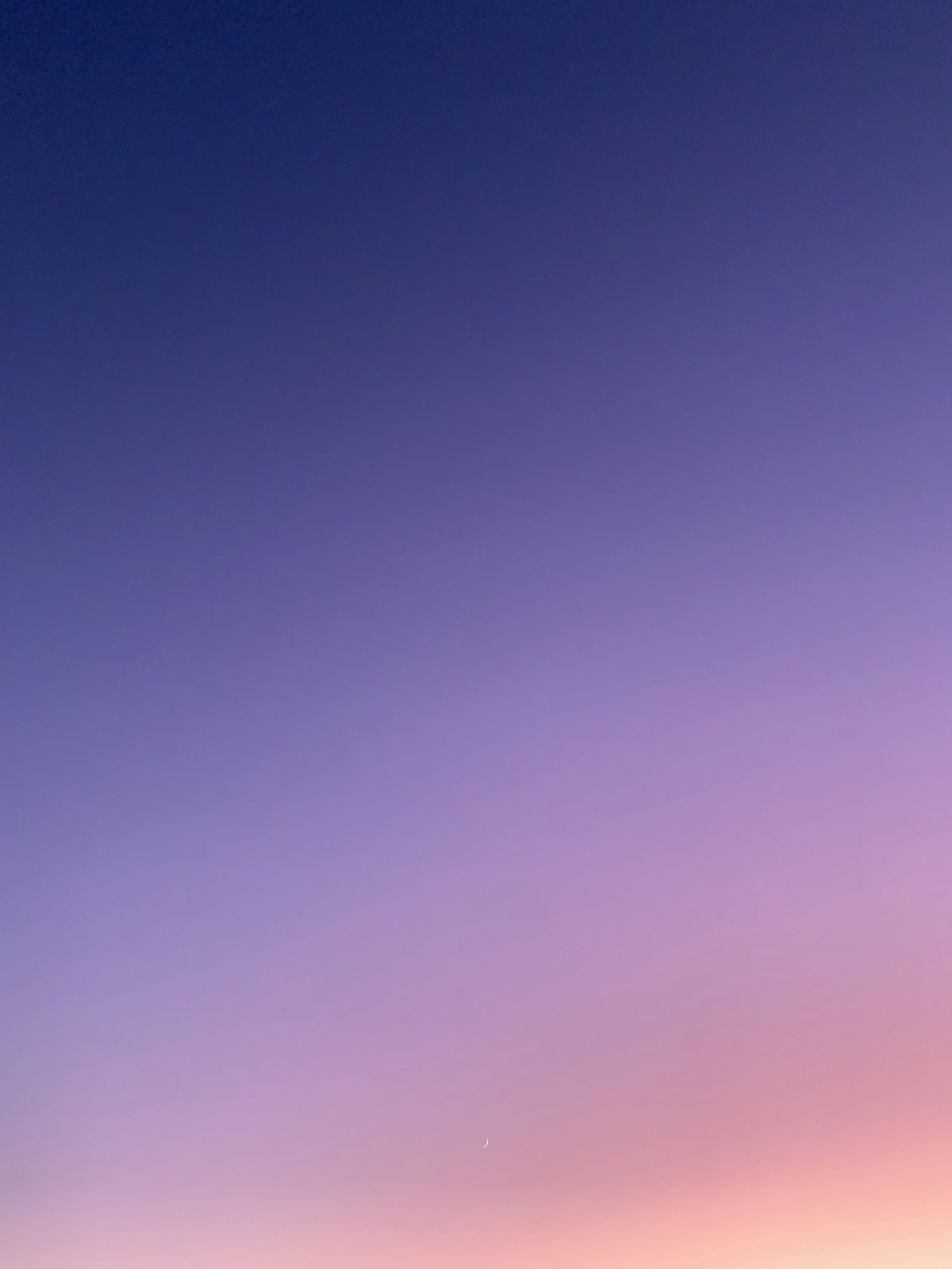 Military fighter jet representing defense contractor products and Pentagon spending