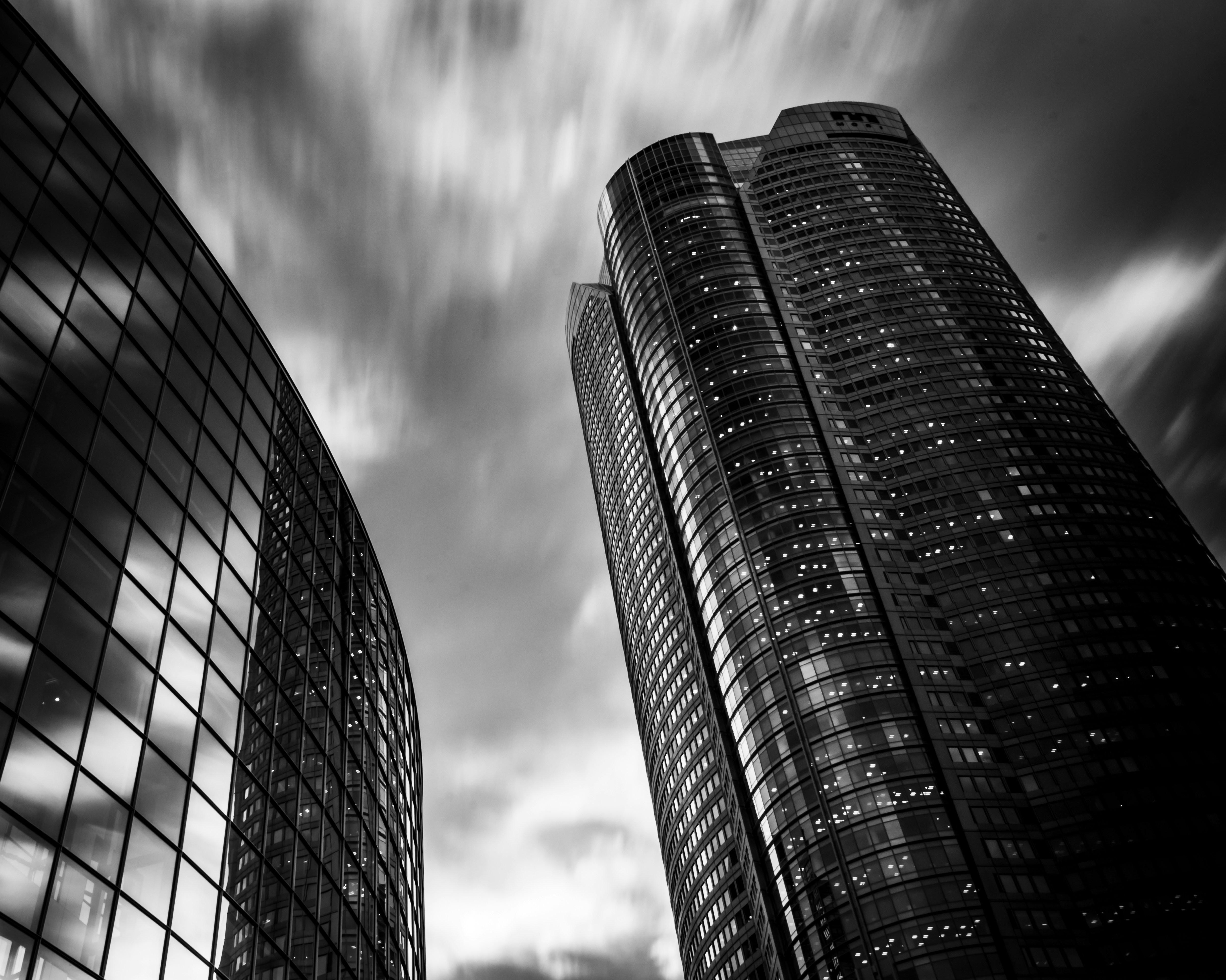 Photo by shunyakoide