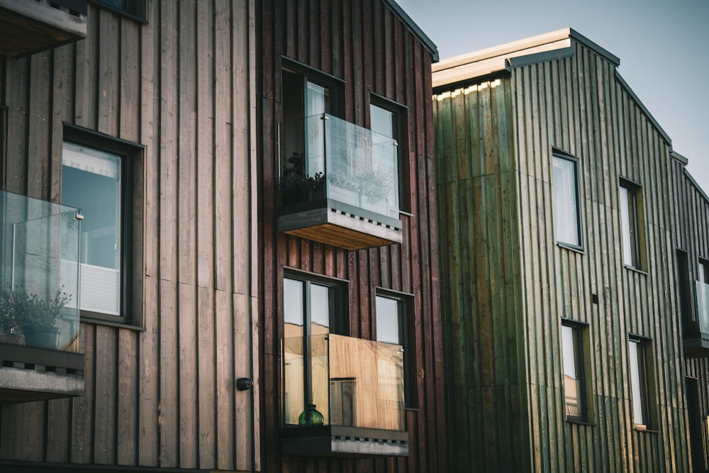 gray and brown wooden houses