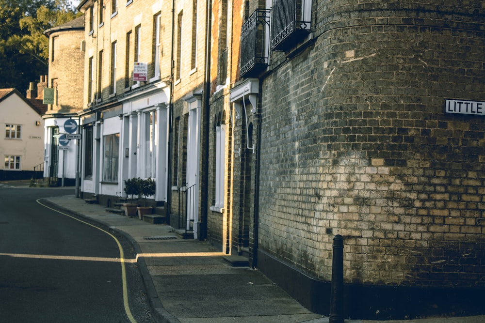 road near buildings