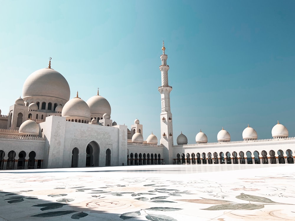 Abu Dhabi dome building during daytime