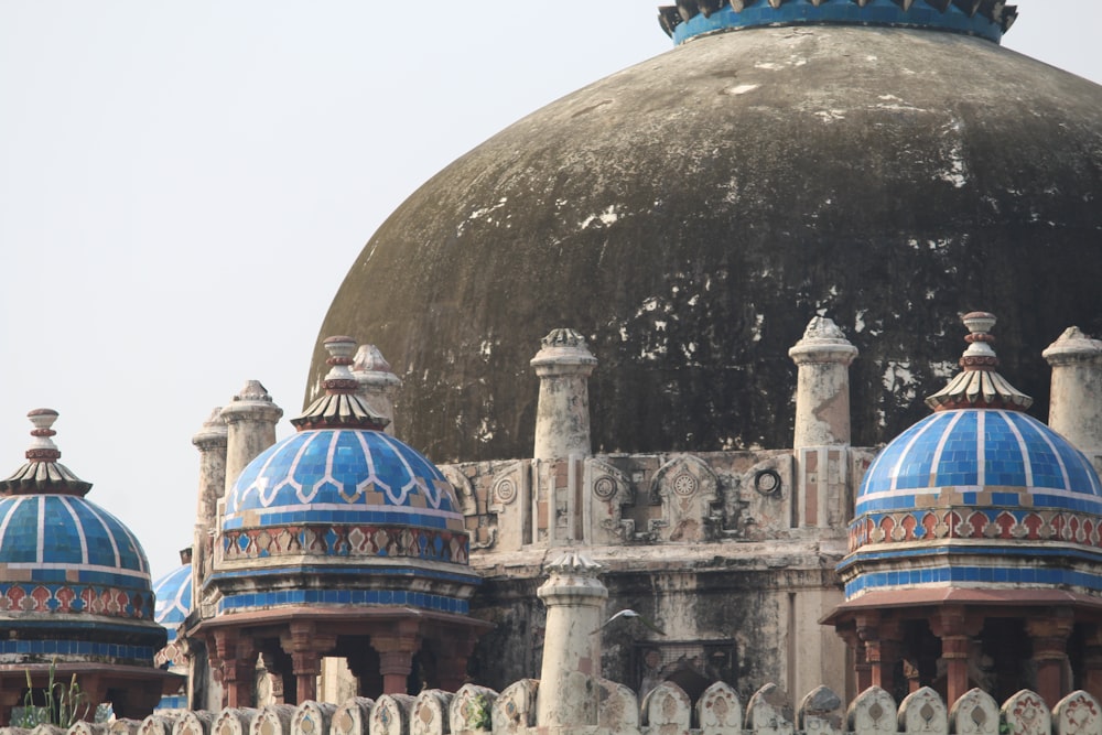 black adn blue dome building