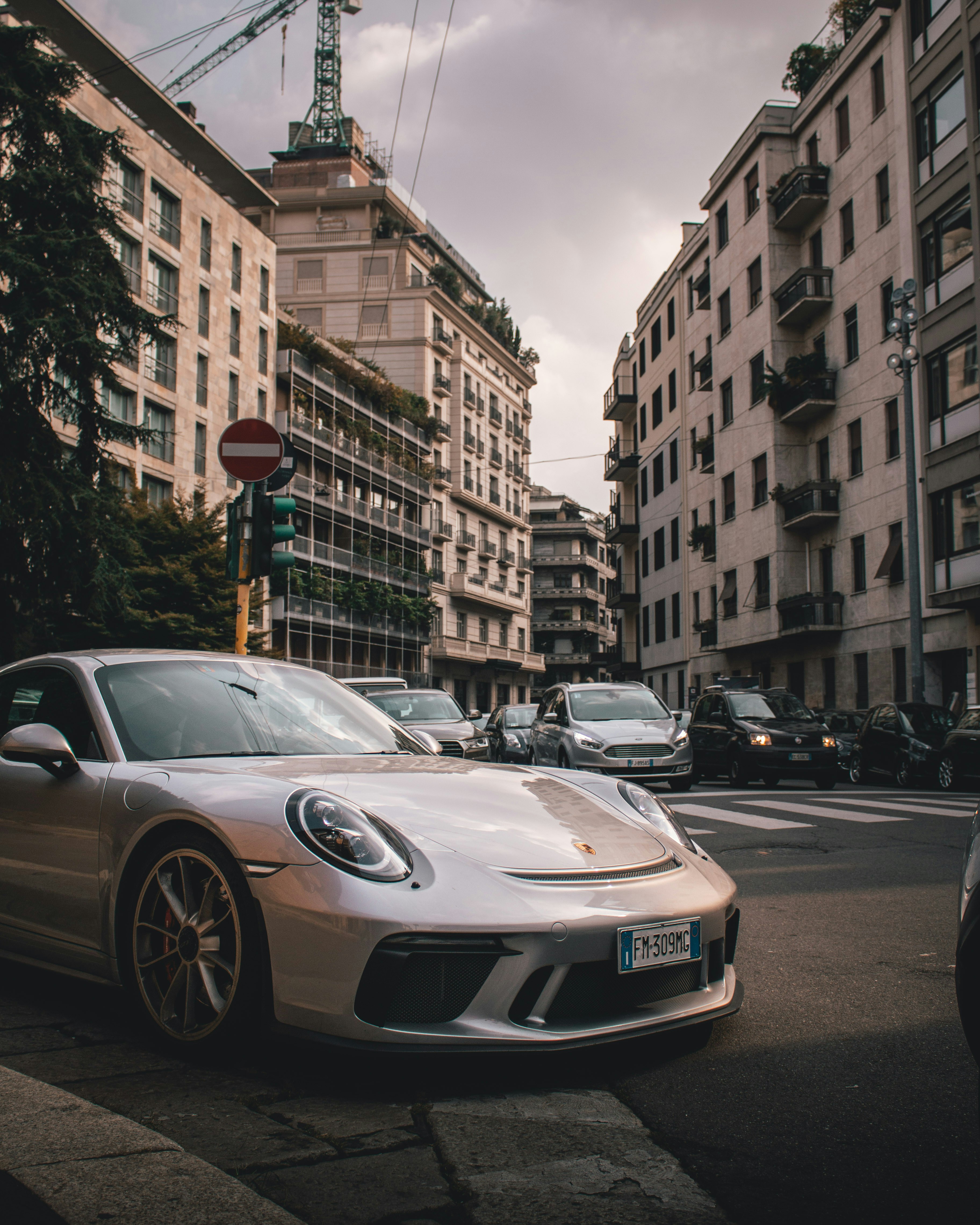 Photo by alextabusca