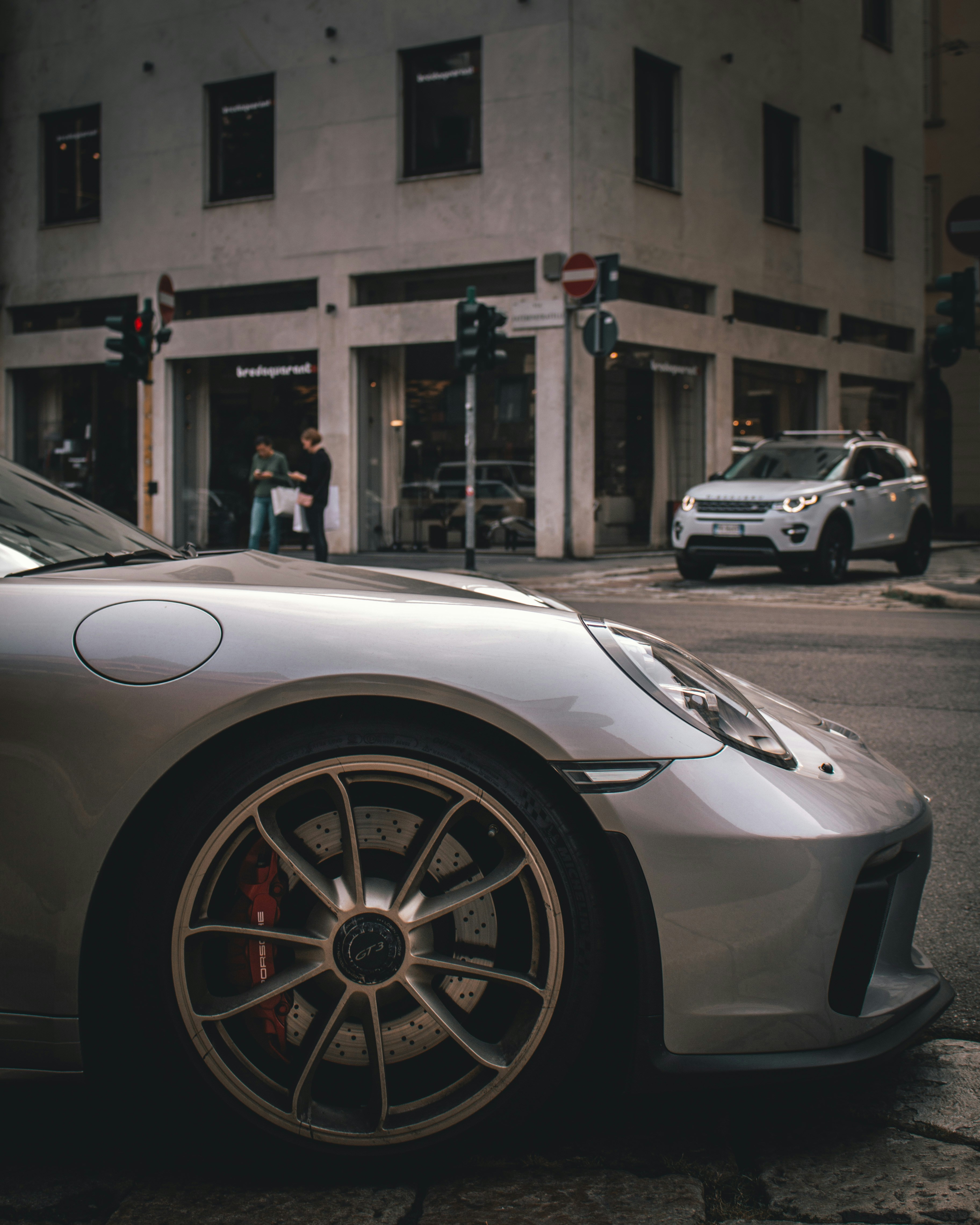 Photo by alextabusca