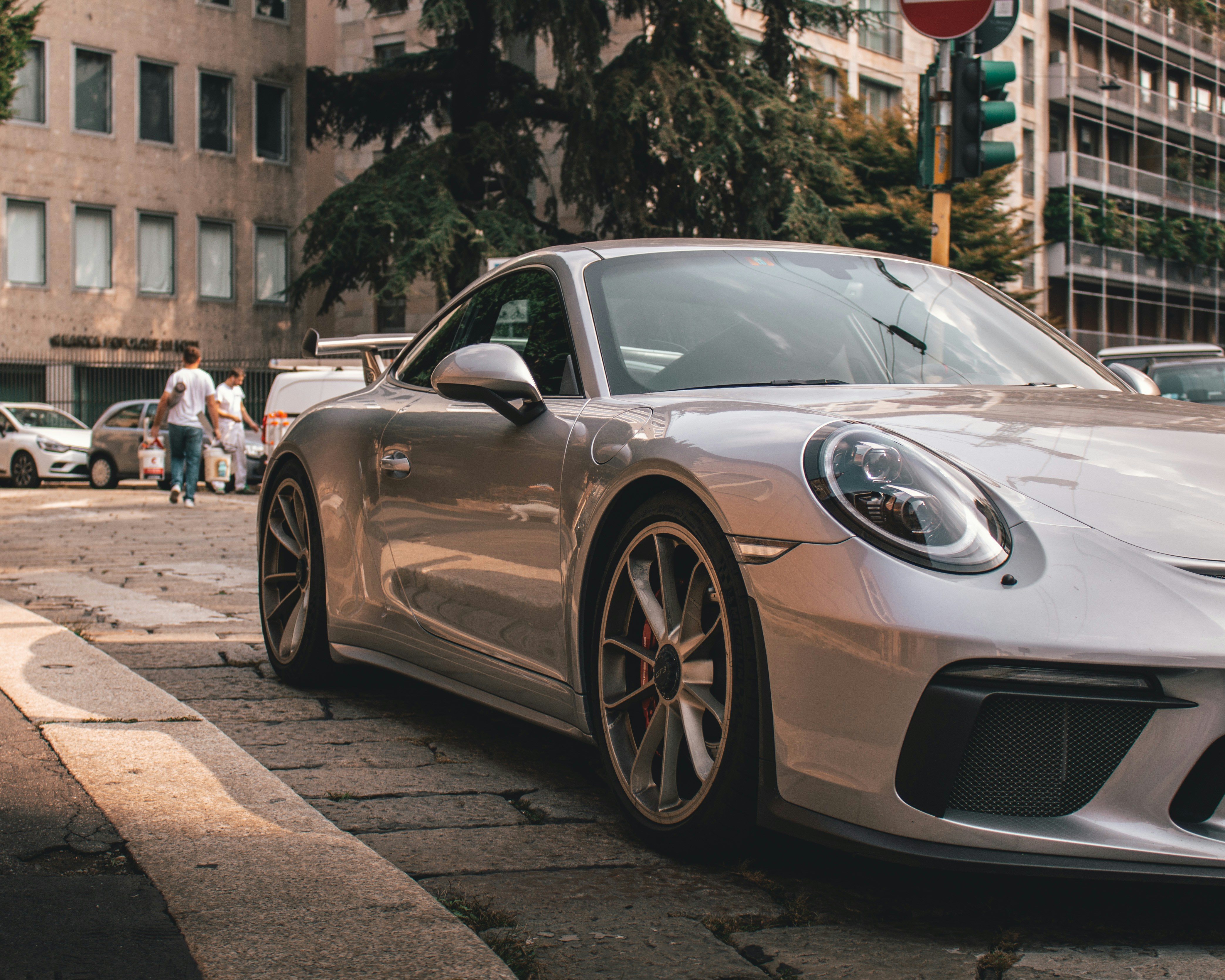 Photo by alextabusca