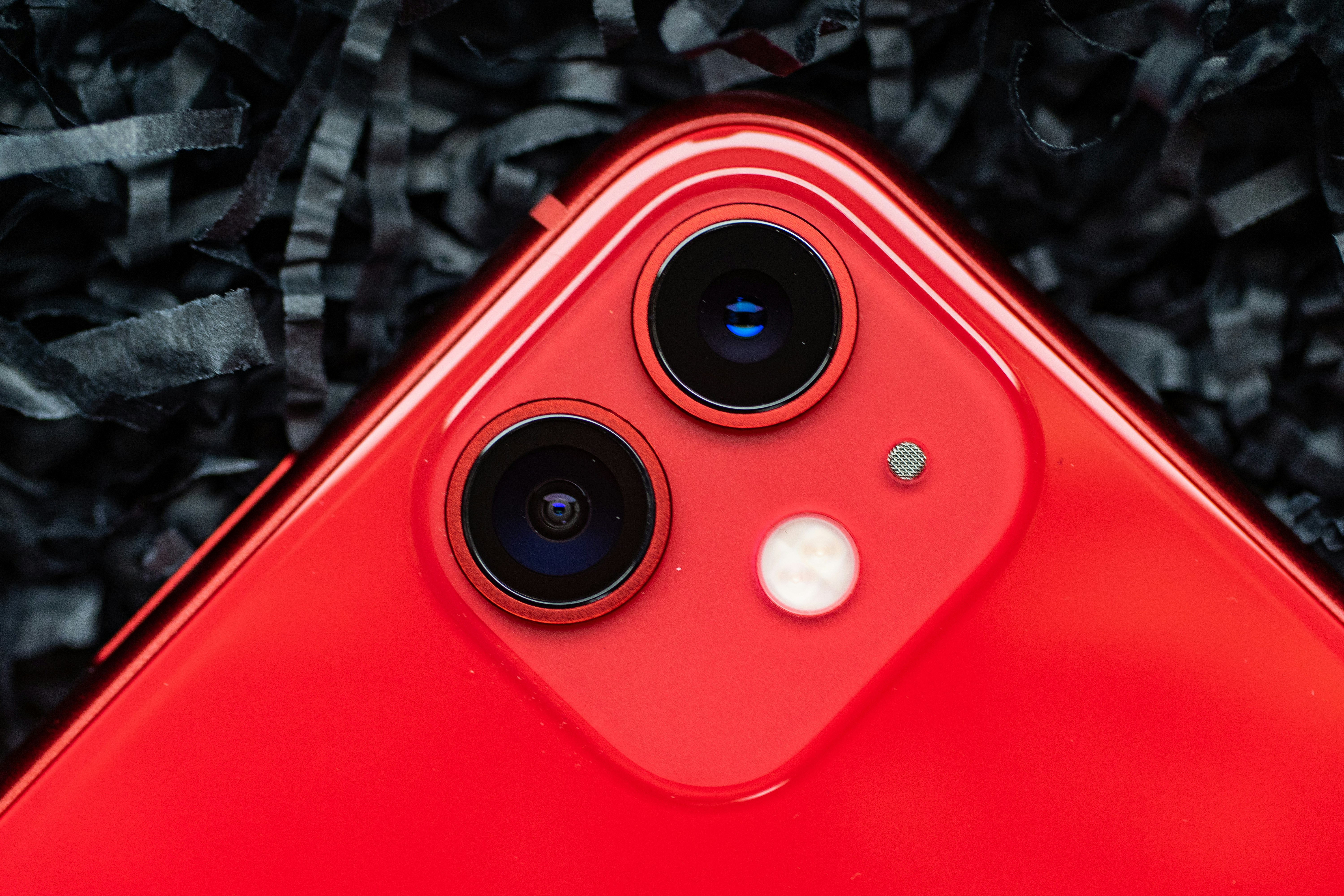 Red smartphone camera photo – Free Orange Image on Unsplash