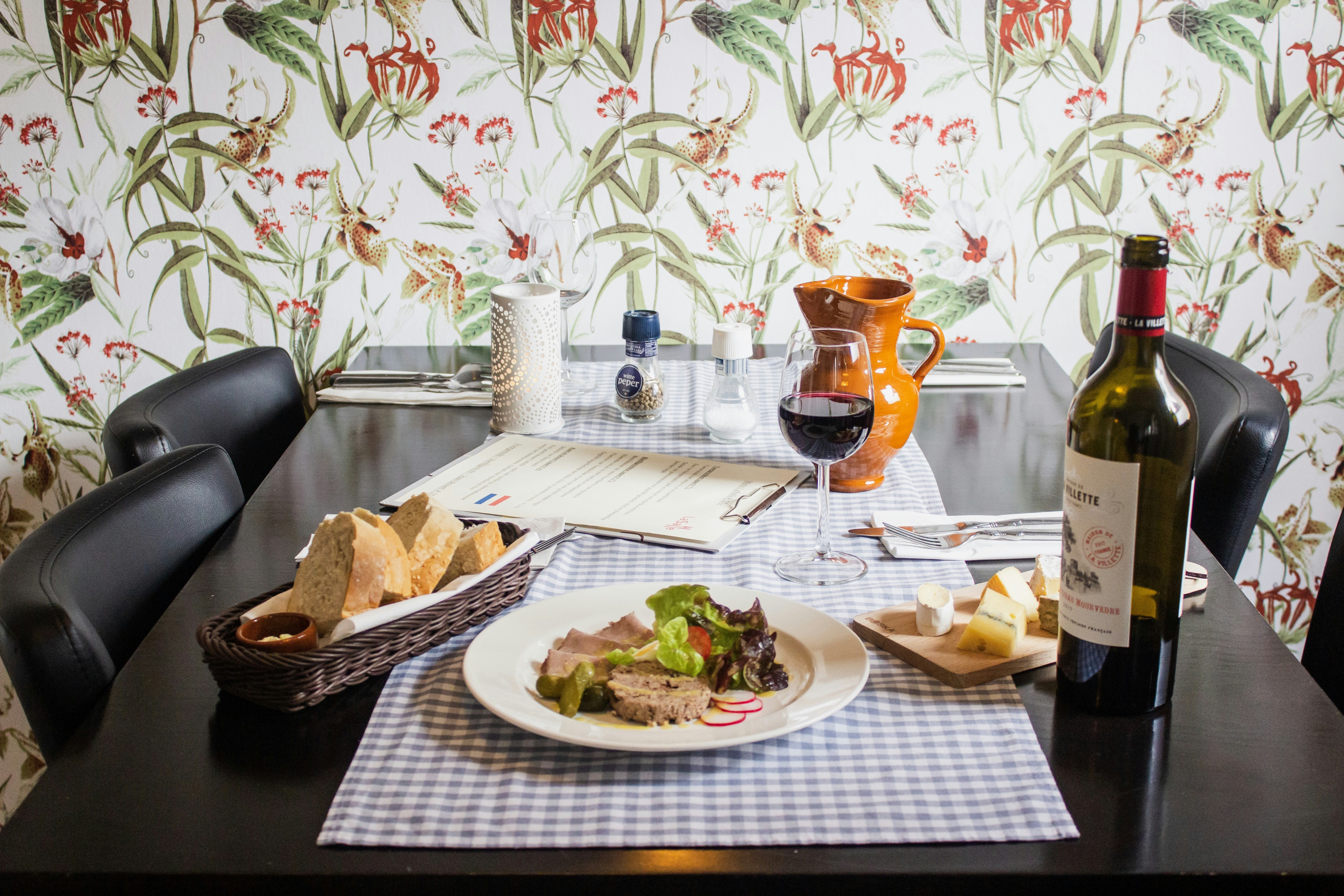 Photo by louishansel