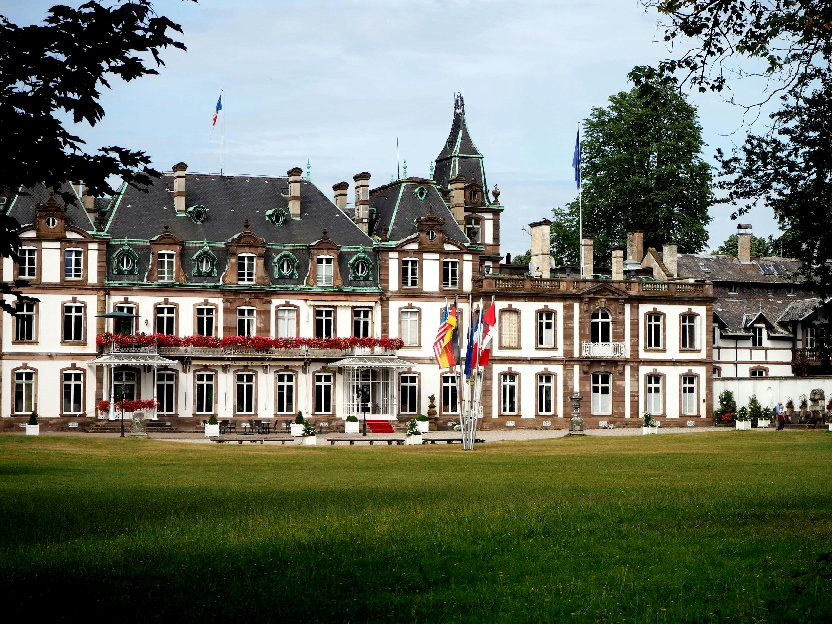 Photo by henryrussellzfac023