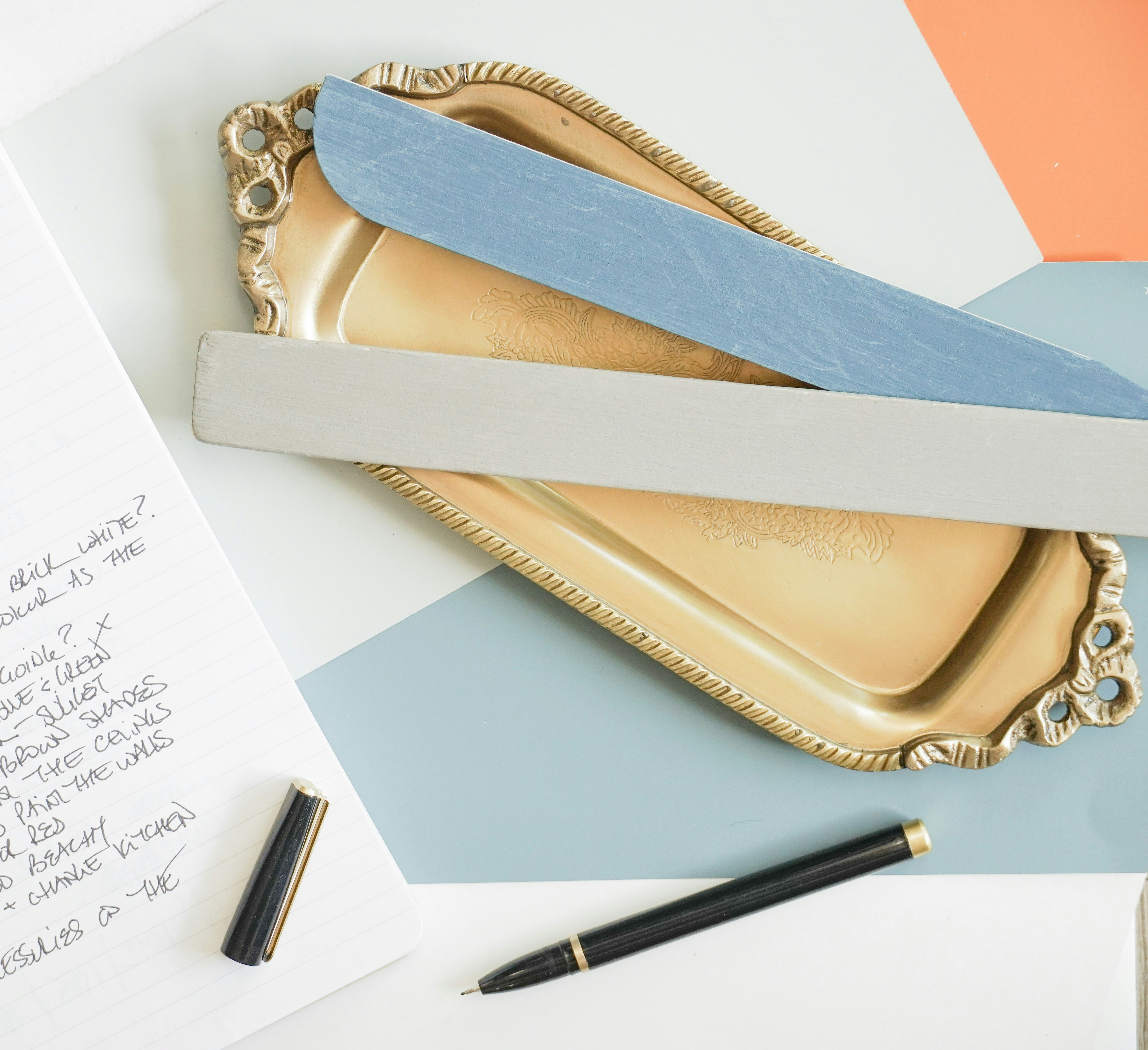 10 Fashion Principles for Building a Signature Minimalist Look