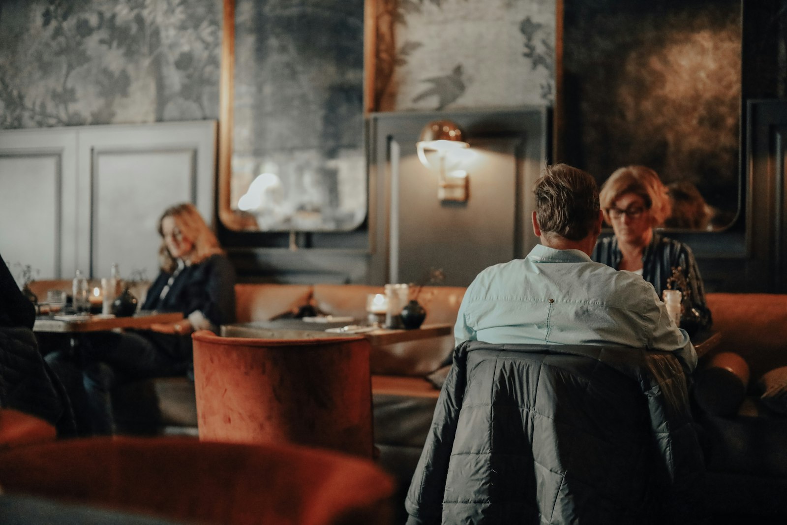 Canon EOS R + Canon RF 50mm F1.2L USM sample photo. Unknown persons sitting indoors photography