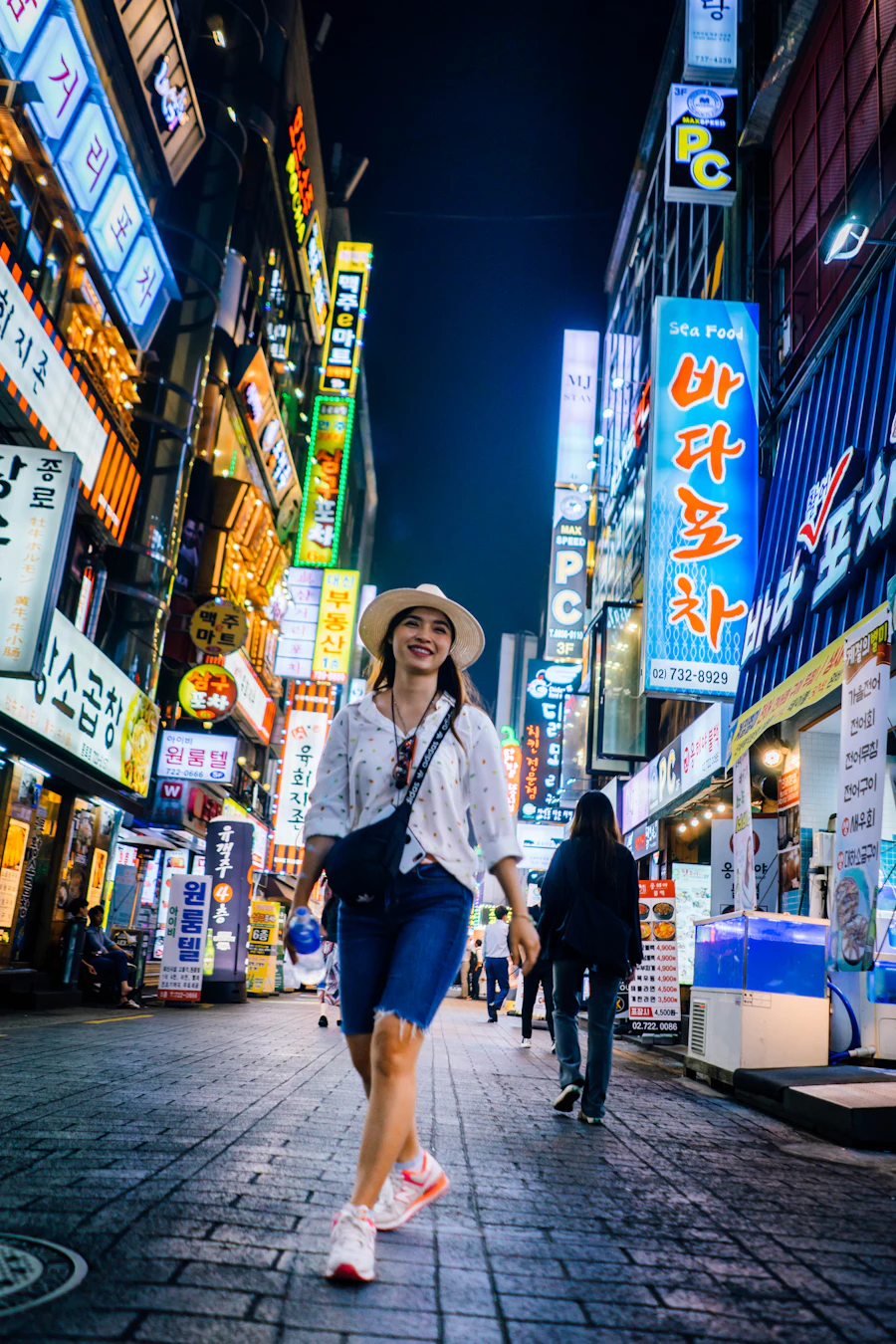 Street and fashion atmosphere in Seoul