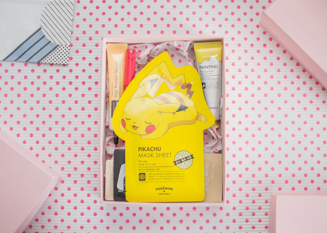 sheet mask flatlay