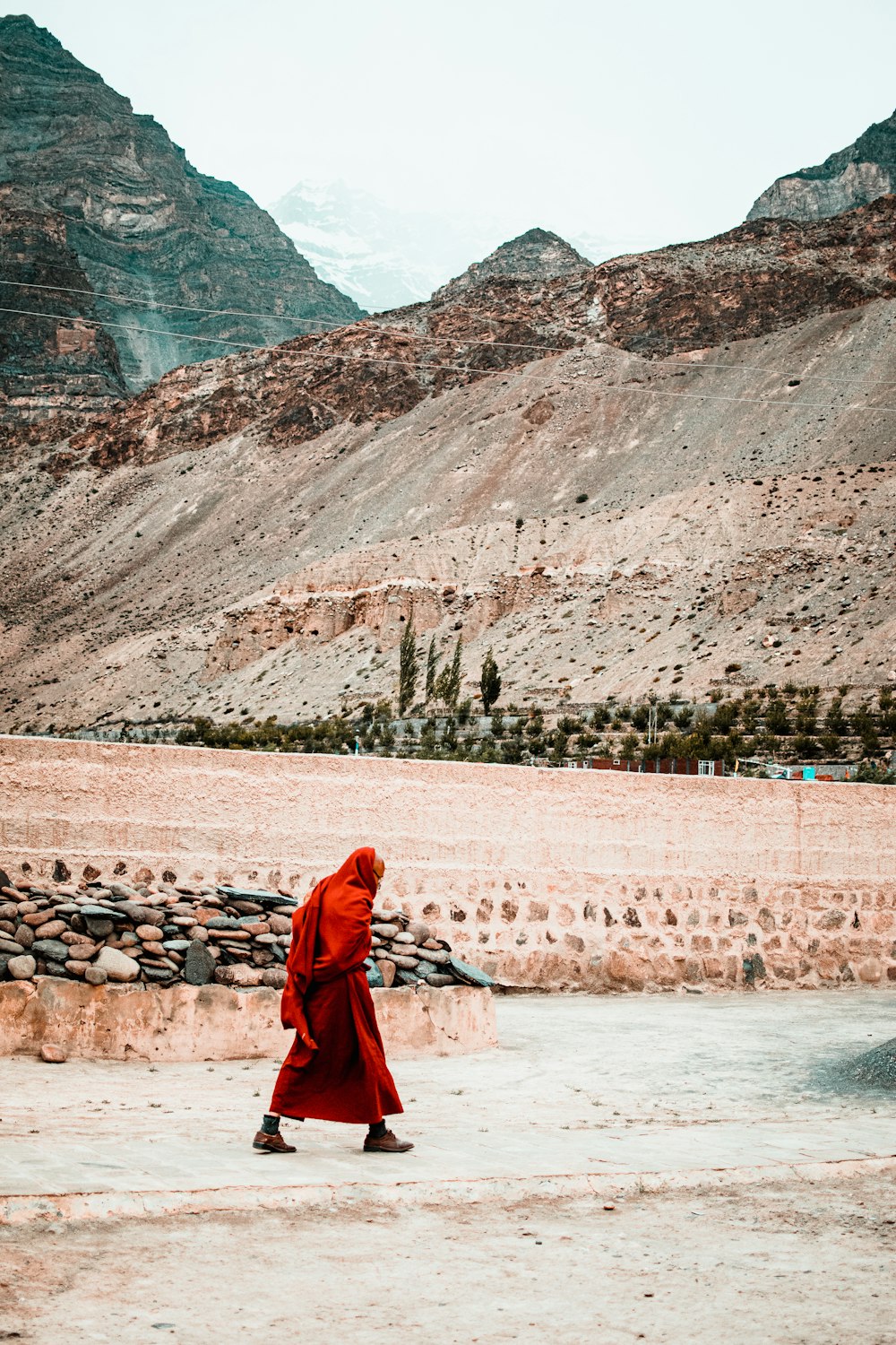 person wearing red hijab during daytime