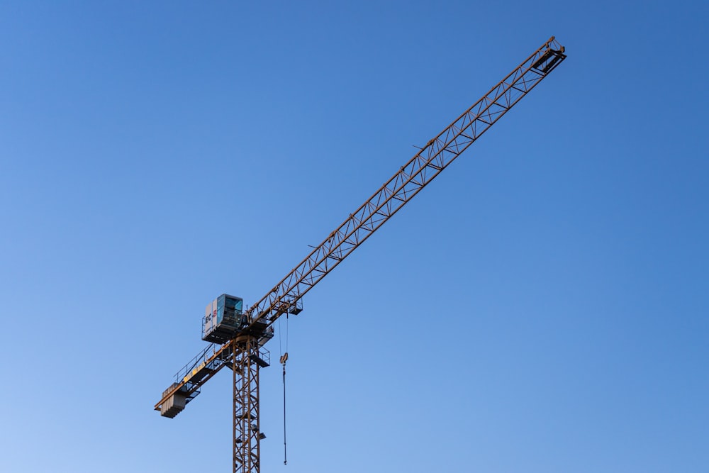 grey metal crane during daytime