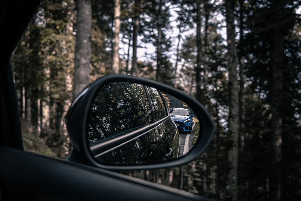 black side mirror photograph