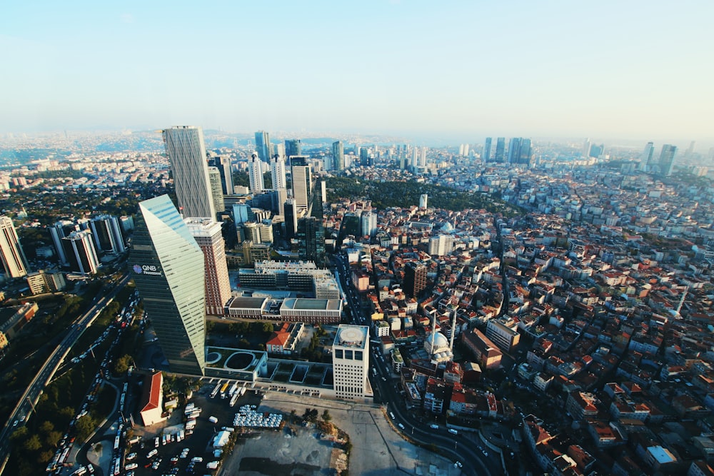 Photographie de ville pendant la journée