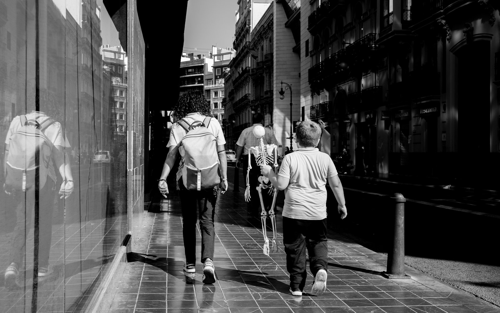 Leica M10-P sample photo. Grayscale photo of children photography