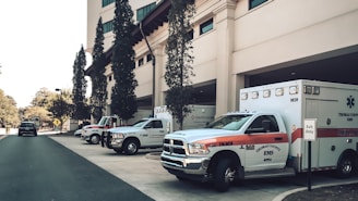 white box truck