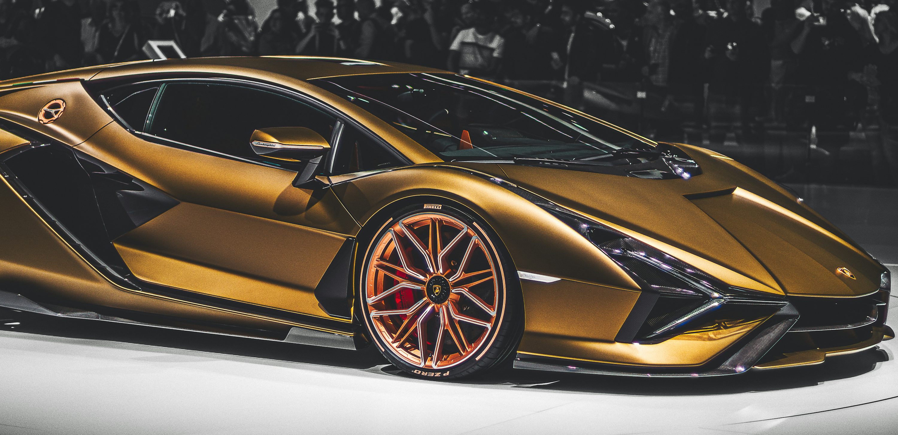gold luxury car