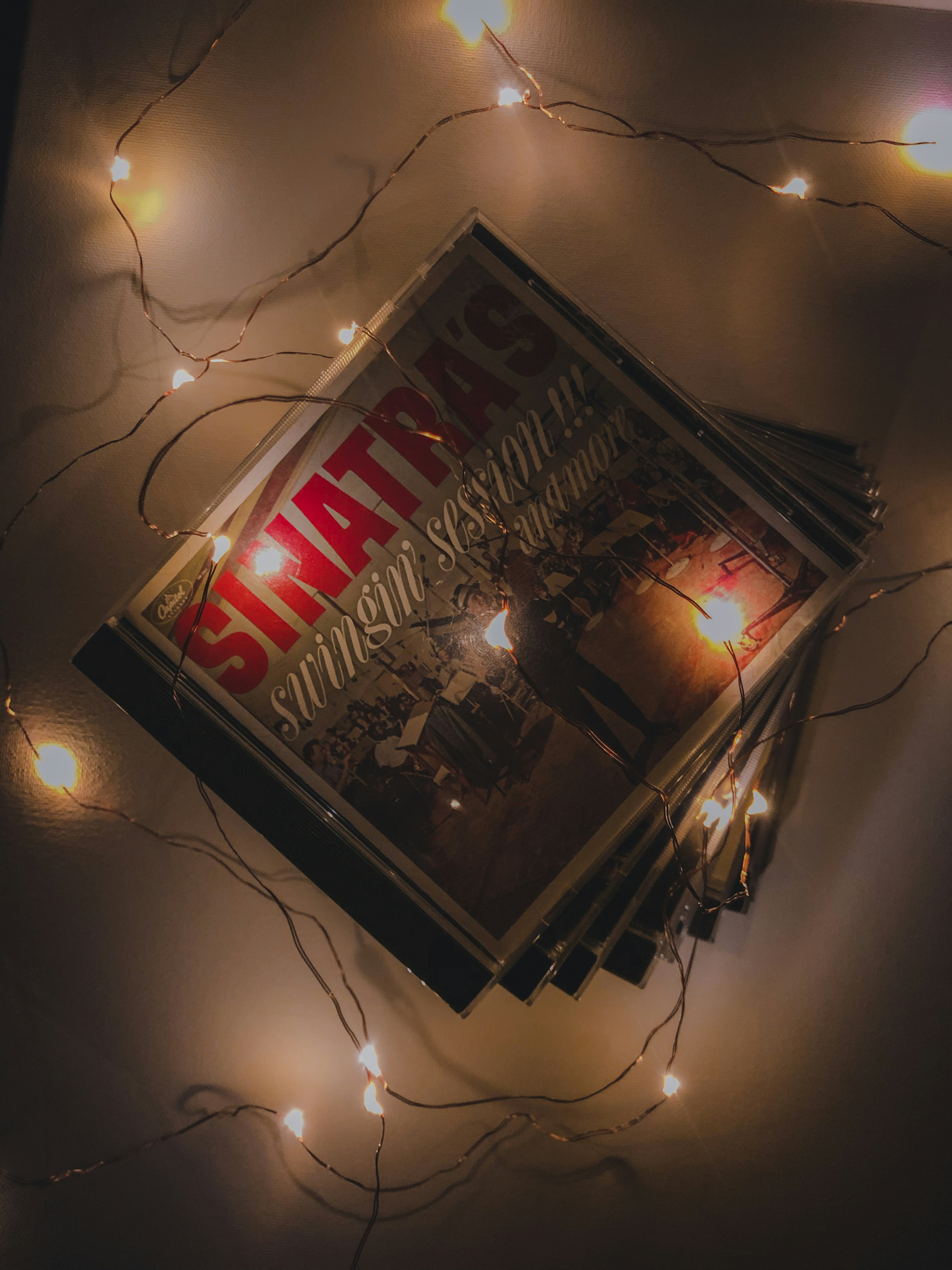 Custodia per CD con stringa luminosa