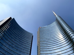 close-up photography of high-rise buildings