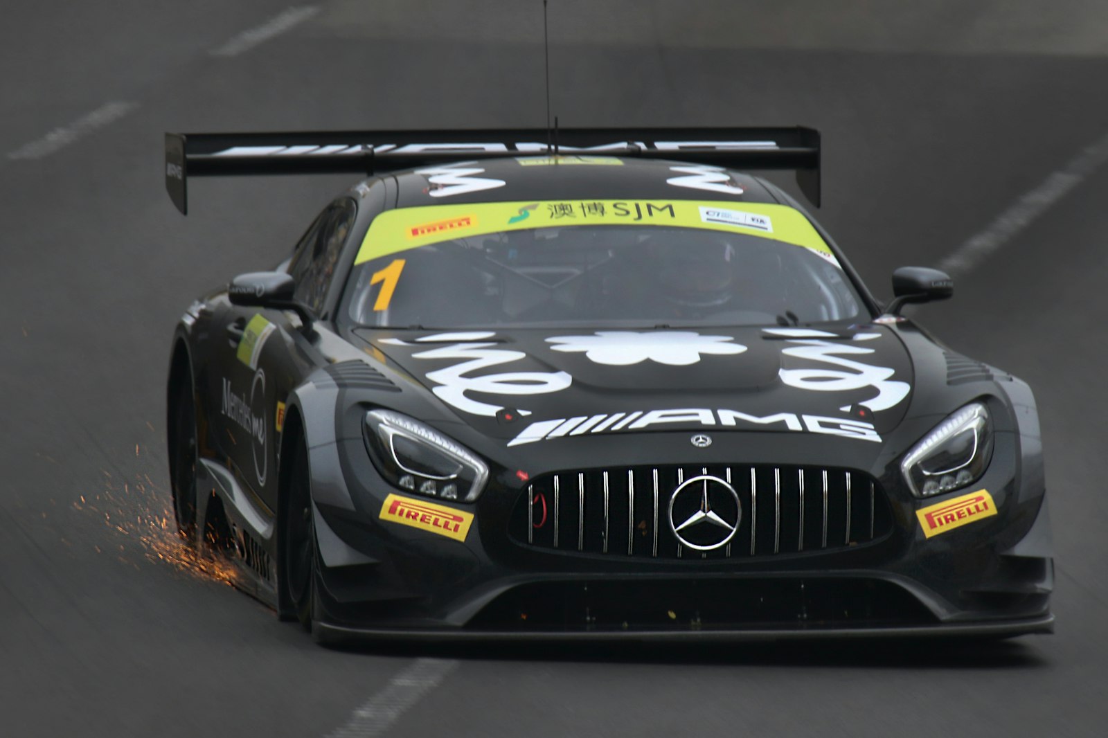 Canon EF 70-200mm F2.8L IS II USM sample photo. Mercedes benz gt3 photography