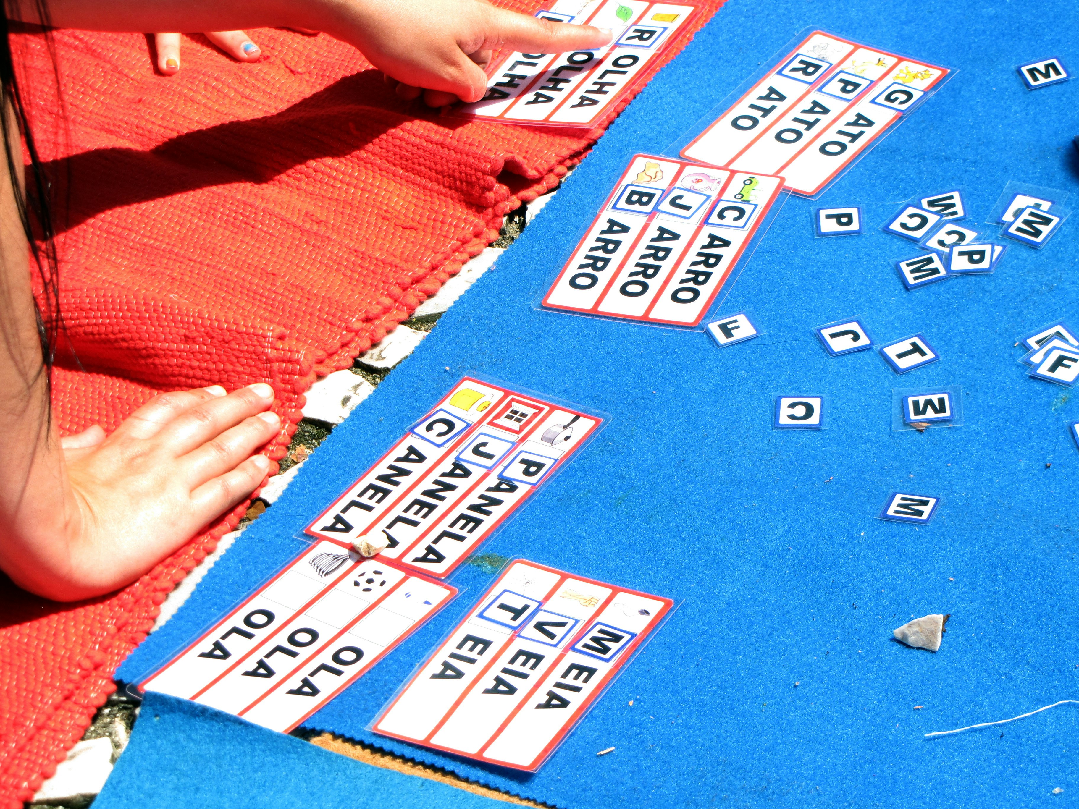 Playing with words, in portuguese