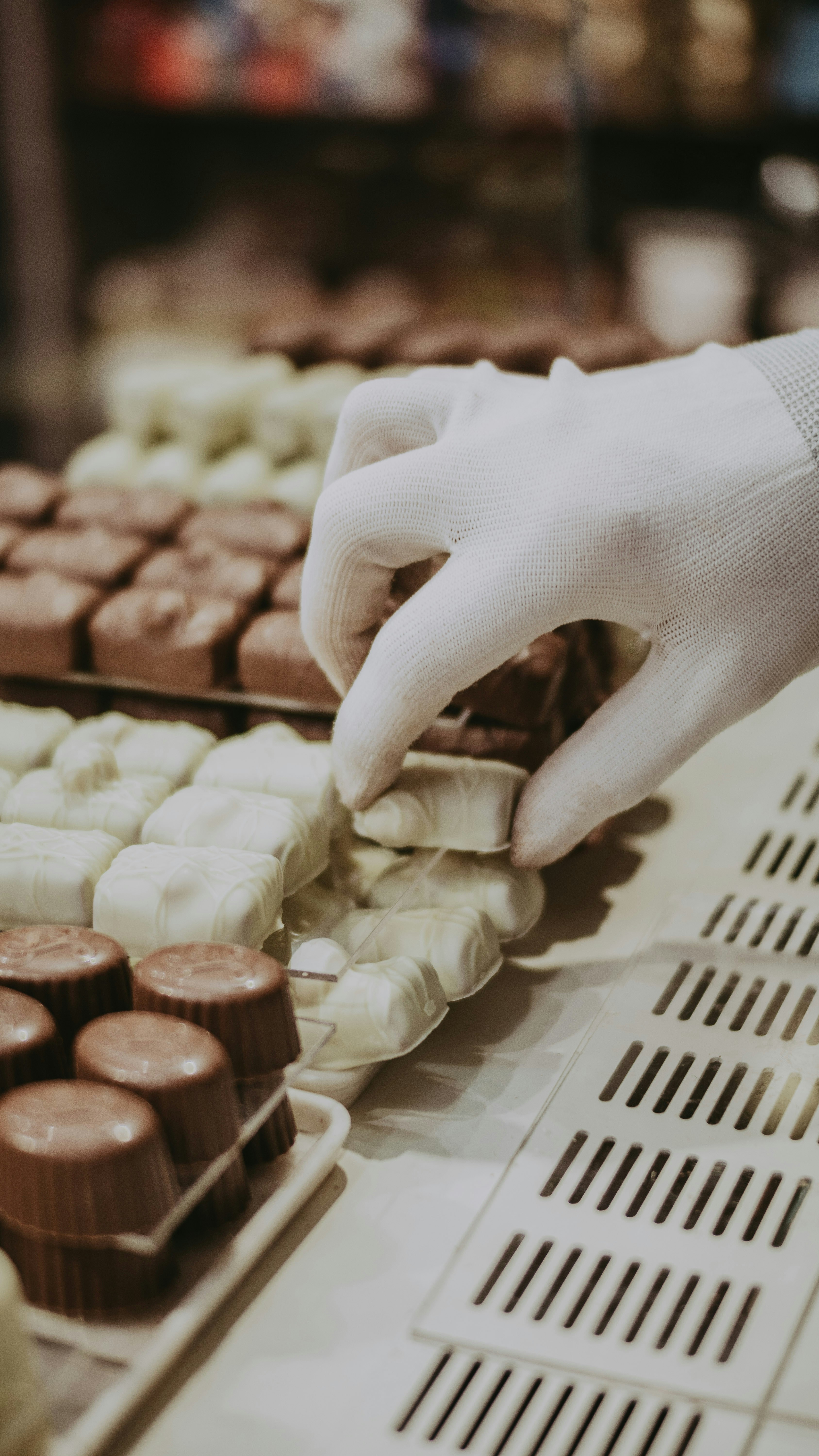 &copy; Photo by Claudiu Hegedus on Unsplash