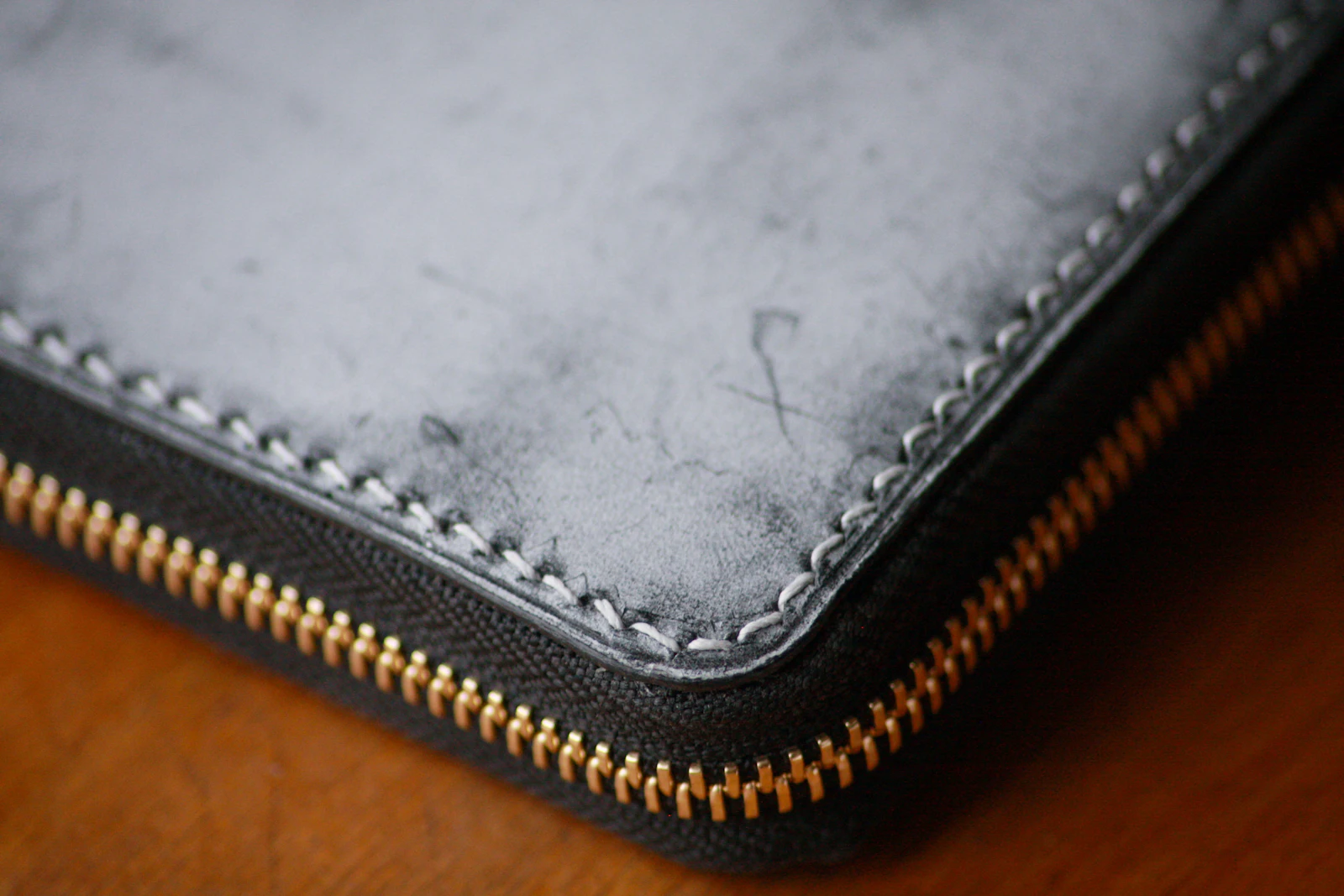 Corsair Pen & Leather Stahl Cardholder Wallet in Navy