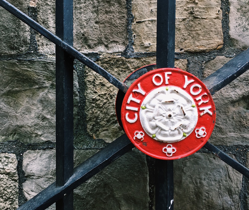 City of York Tor Dekor