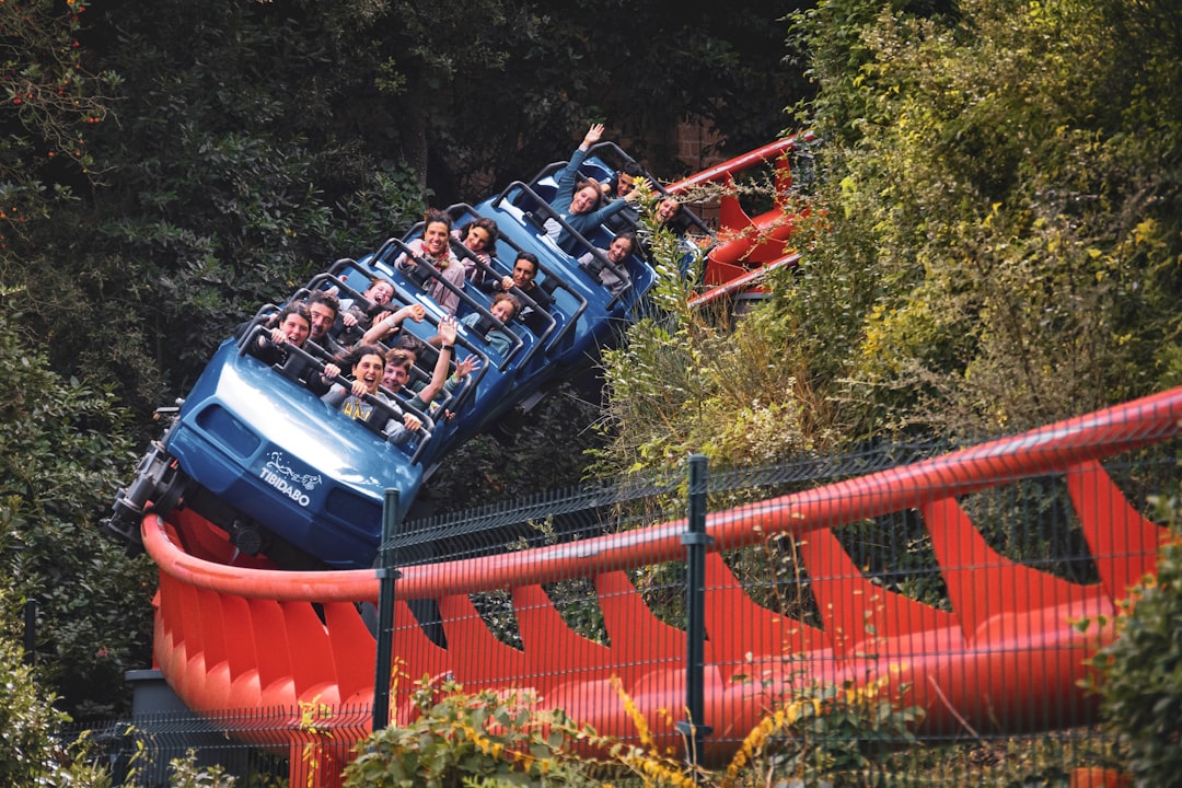 Rollercoaster Fares: Cracking the Code on Airlines' Dynamic Pricing… — Rollercoaster Fares