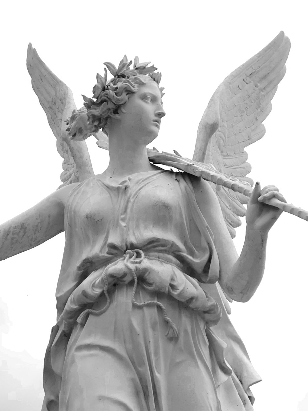 angel statue