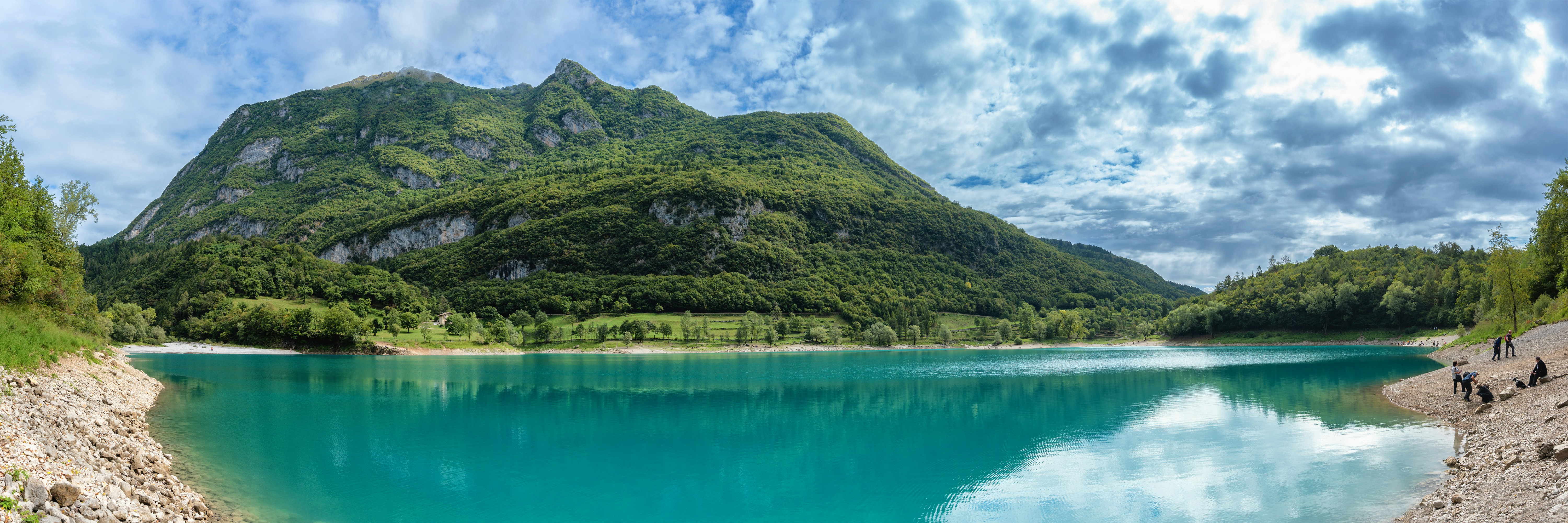 Photo by pozproductions