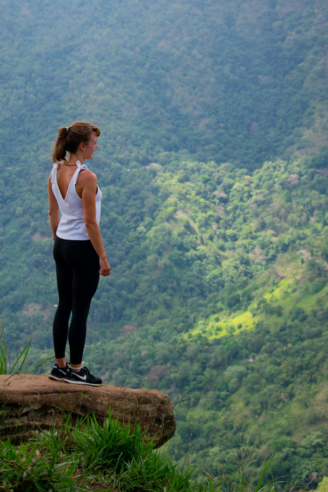 Hill station photo spot Little Adam's Peak Ramboda