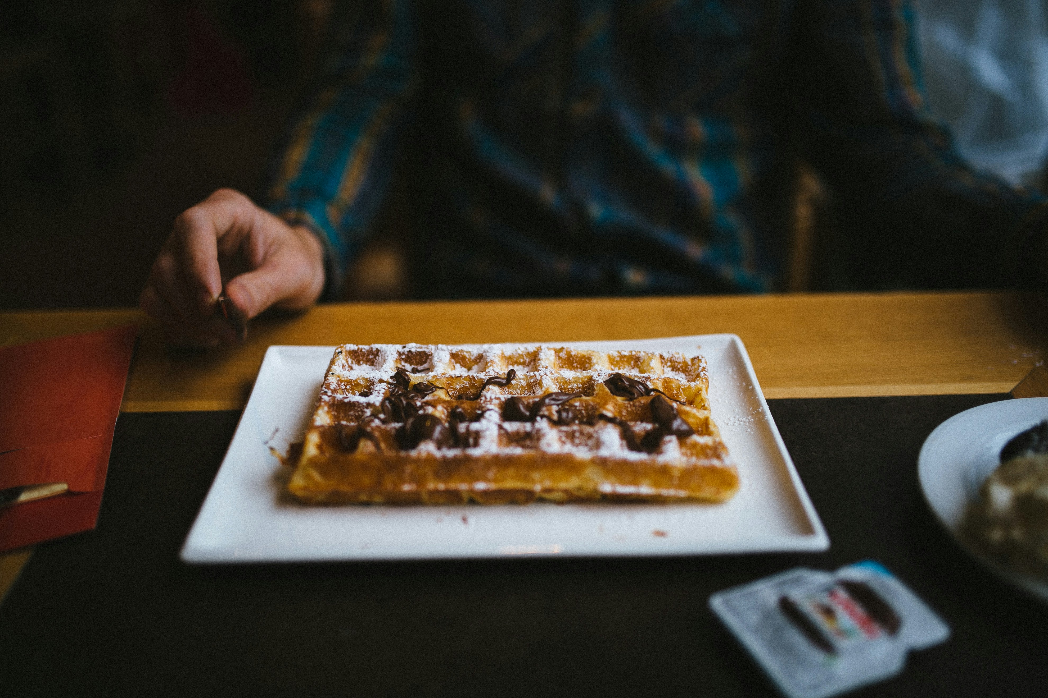 waffle with powdered sugar