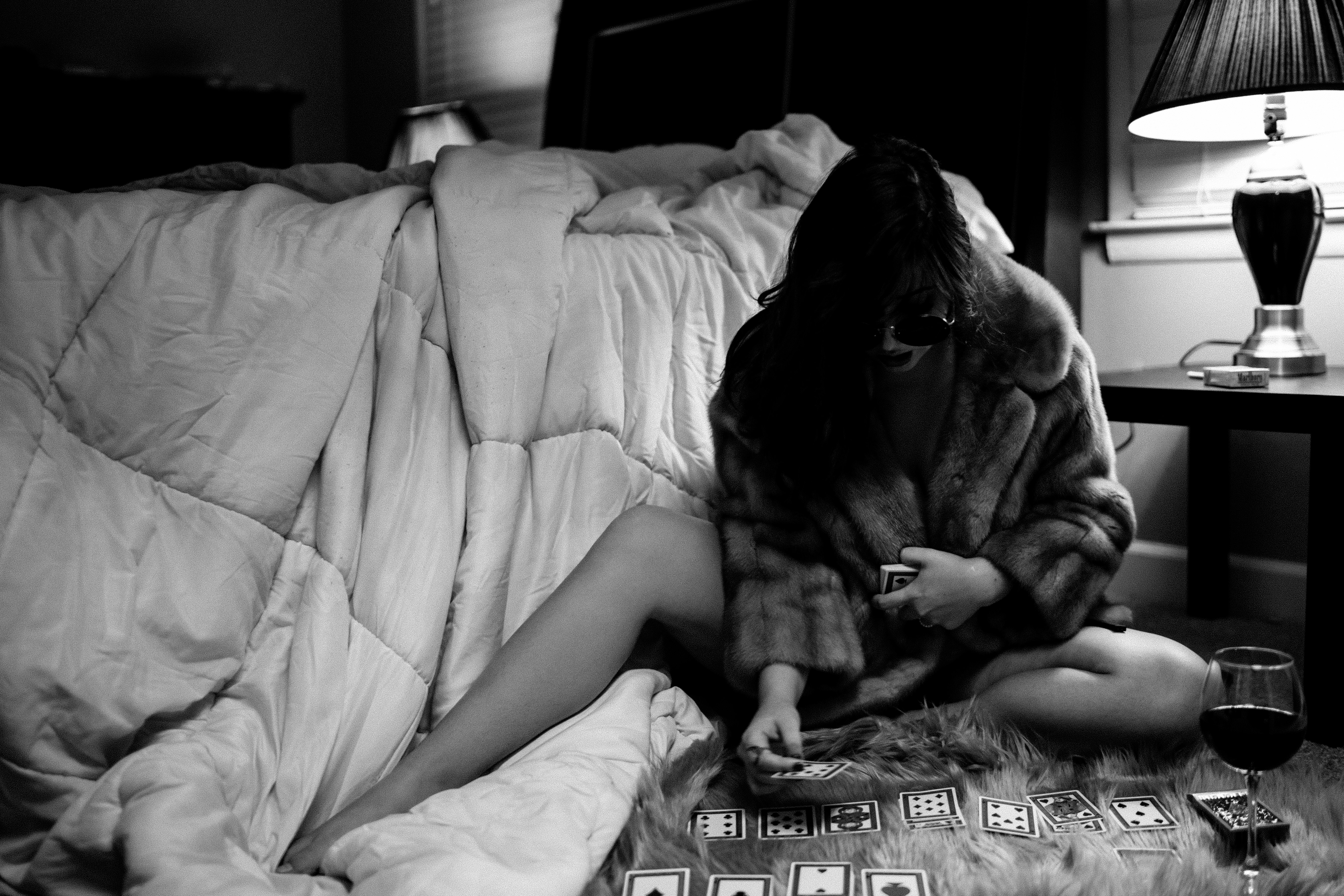 Is it controlling to expect your partner to text you 'goodnight' every single evening apart?