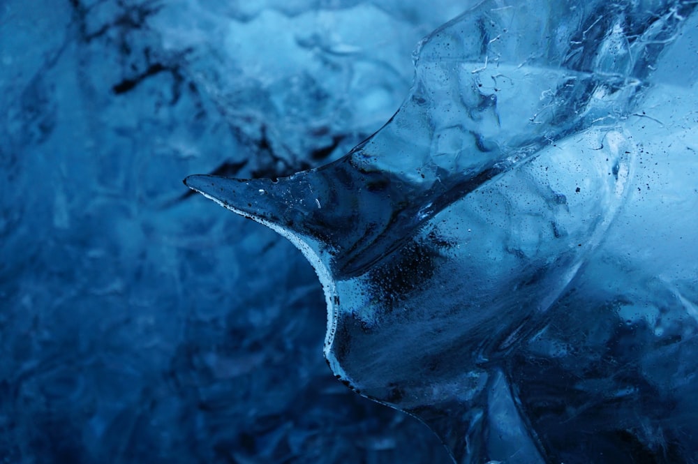 time-lapse photography of splashing blue water