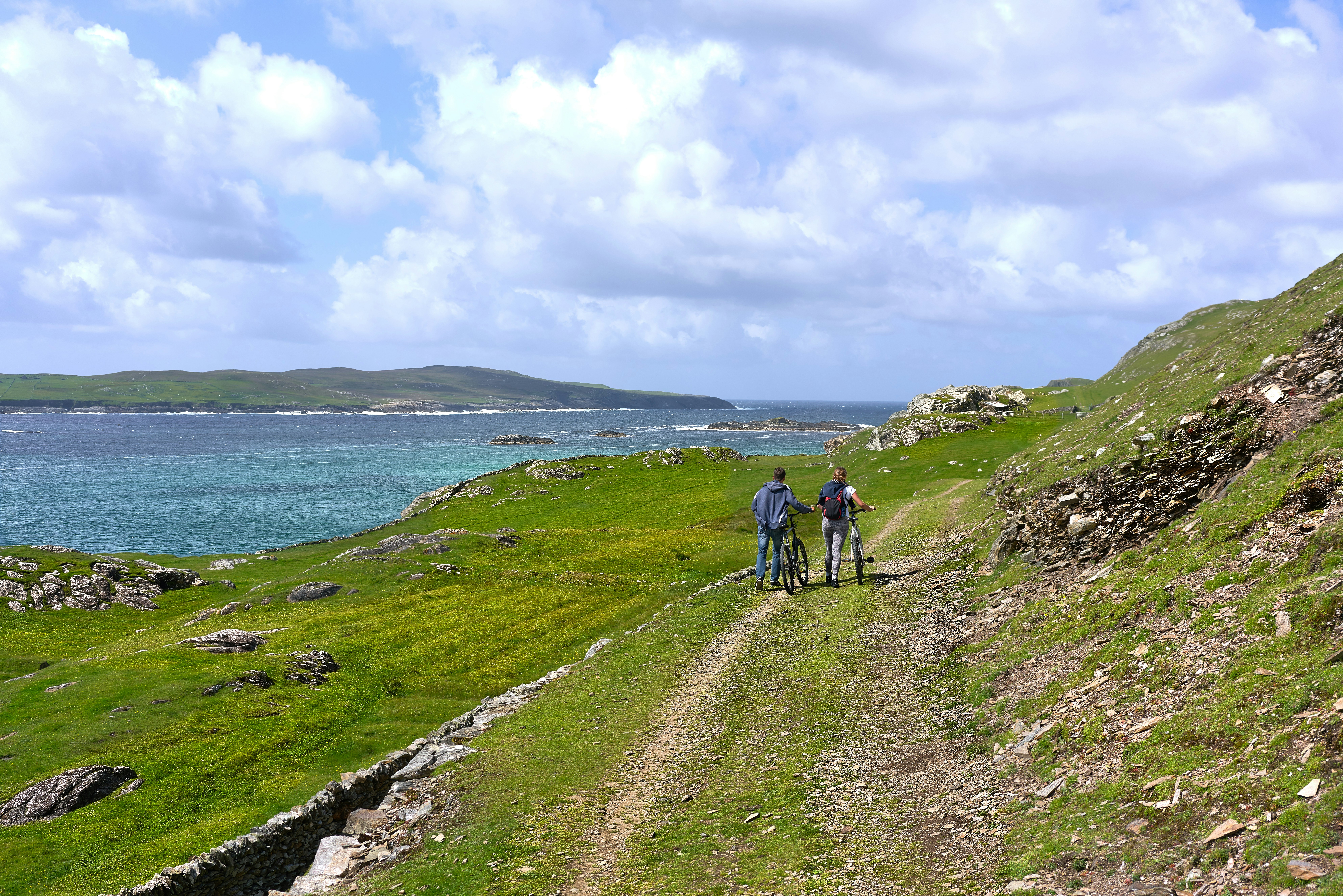 Unforgettable Adventures Await on a Tour of Ireland’s Wild Atlantic Way