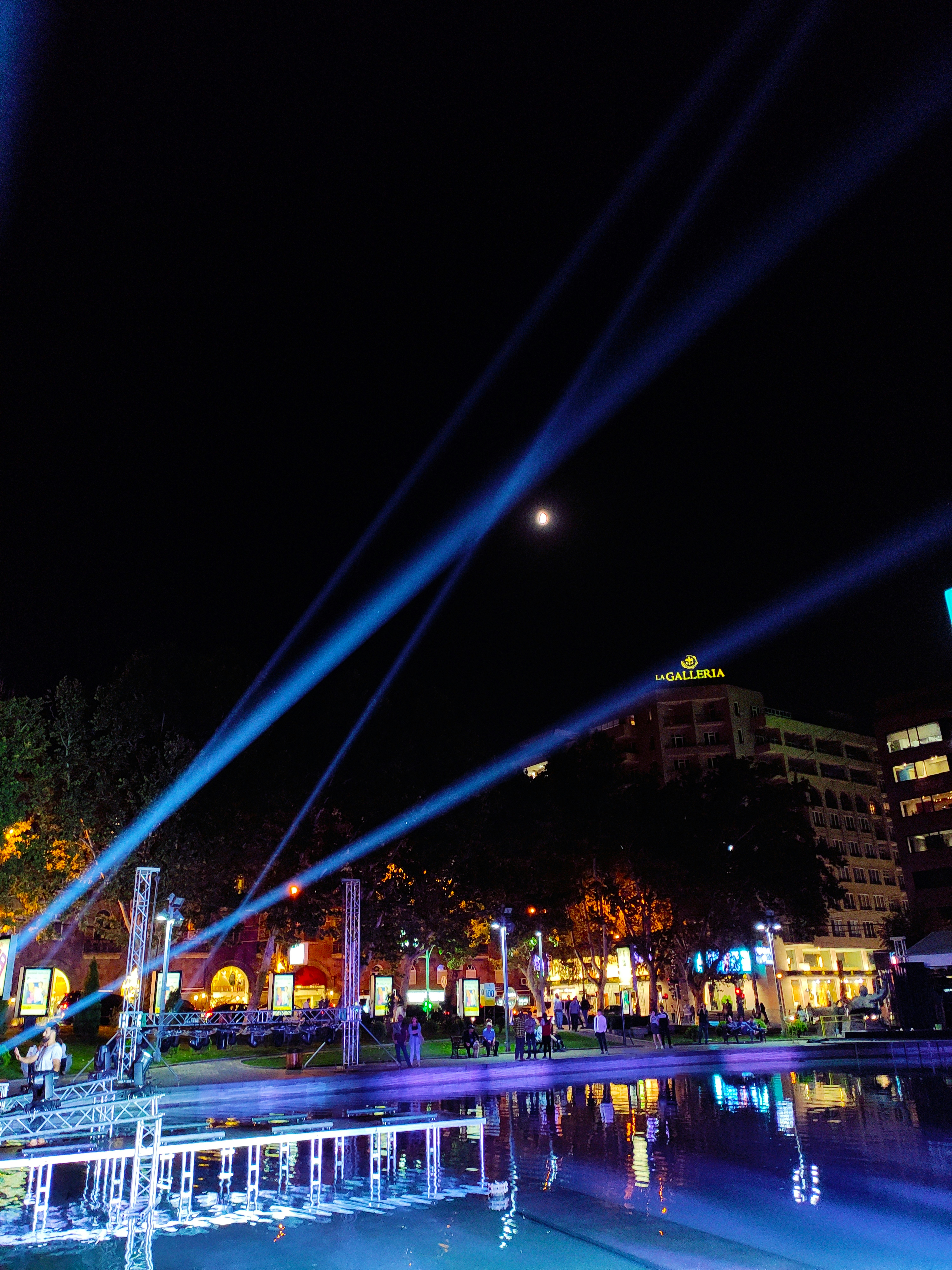 Photo by santovmasyan