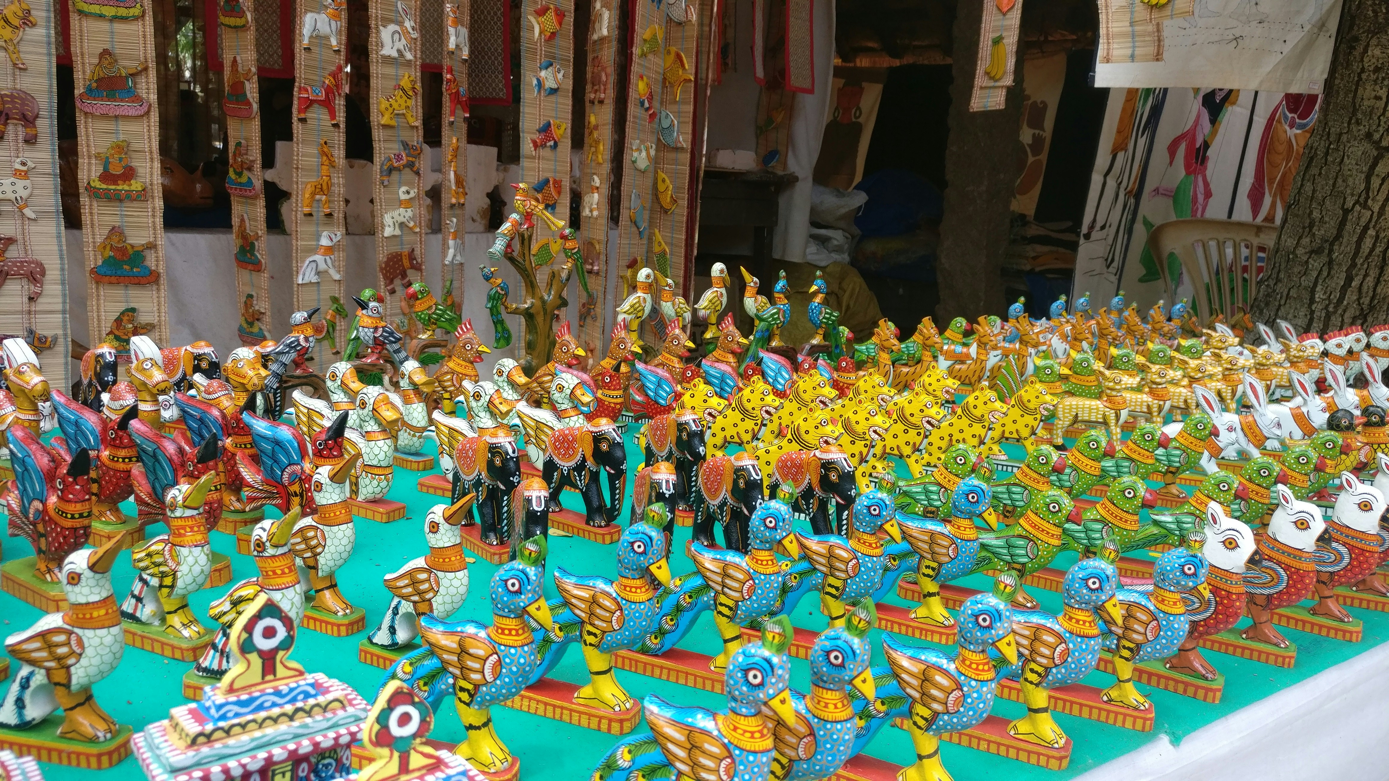 Unique Wooden Artwork & Crafts