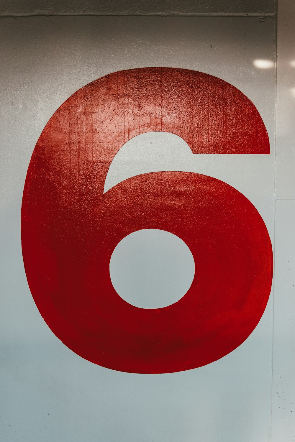 red number "6" sign