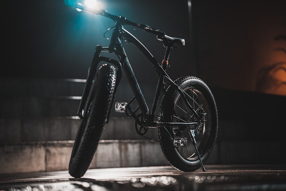 black fat bike