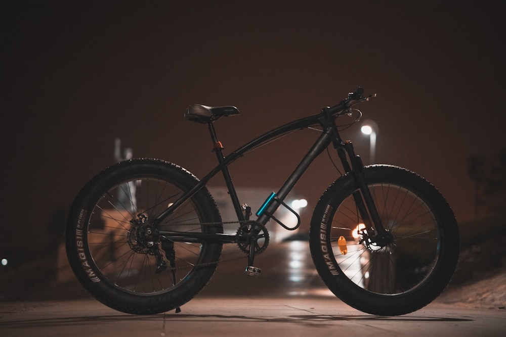 black fat bike