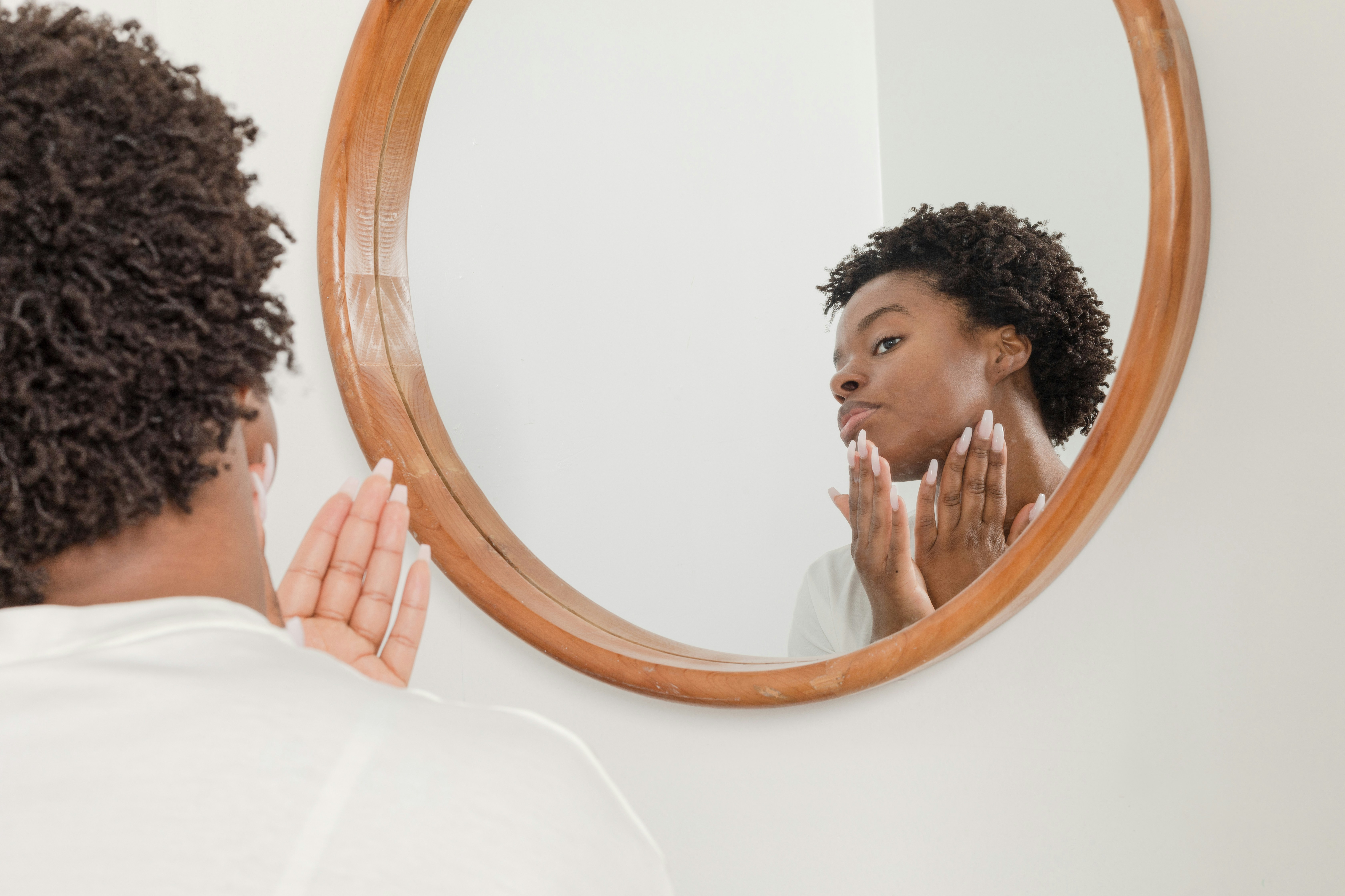 Why Your Chin Keeps Breaking Out in the Same Exact Spot (And What to Do About It)