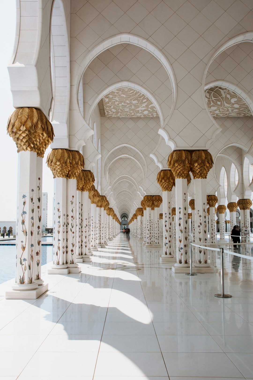 travelers stories about Mosque in Sheikh Zayed Grand Mosque Center - Sheikh Rashid Bin Saeed St - Abu Dhabi - United Arab Emirates, United Arab Emirates