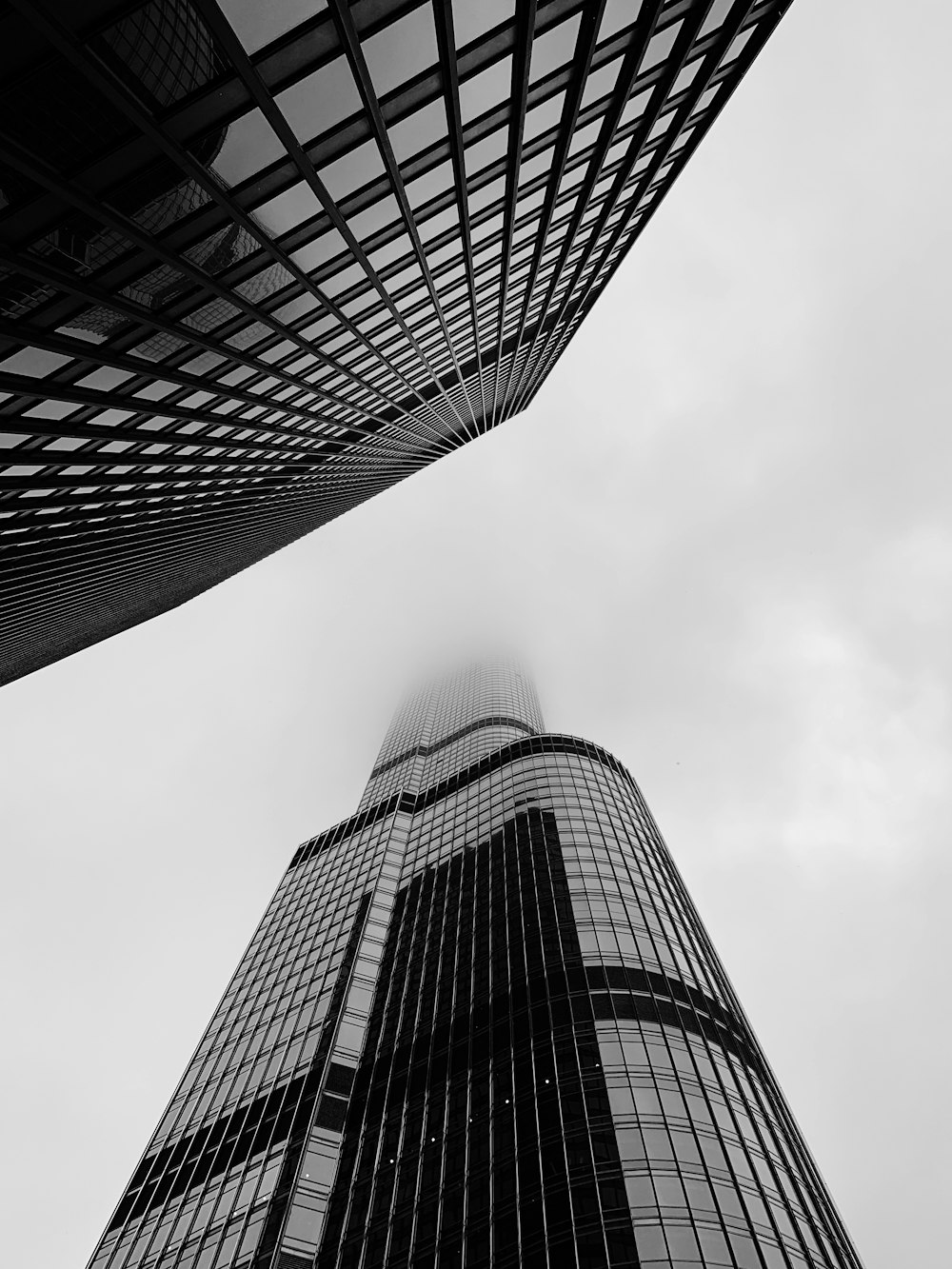 Worm's-eye view of tower building photo – Free Grey Image on Unsplash