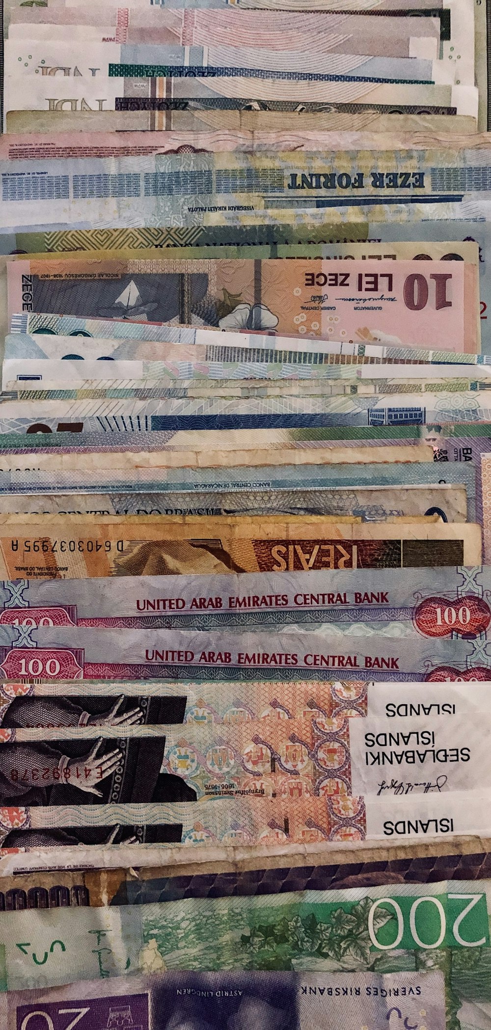 assorted denomination banknote lot