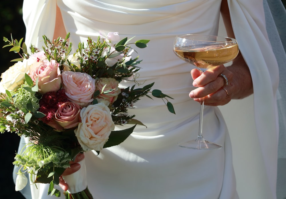 pink and white flower bouquet